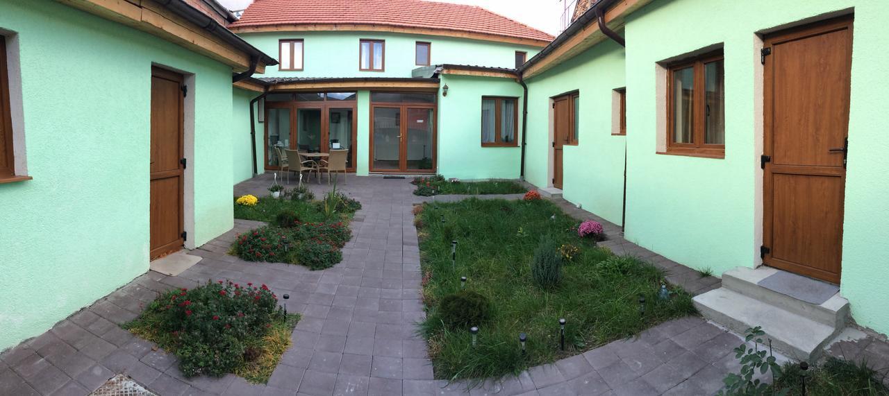 Casa Aurelia Bed & Breakfast Sibiu Luaran gambar